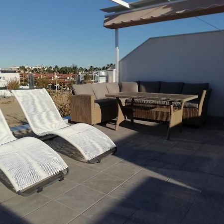 Luxury 3 Bed, 2 Bath Detached Villa, Prime Location, Only 400 Mtrs To The Beach Los Alcazares Exterior photo