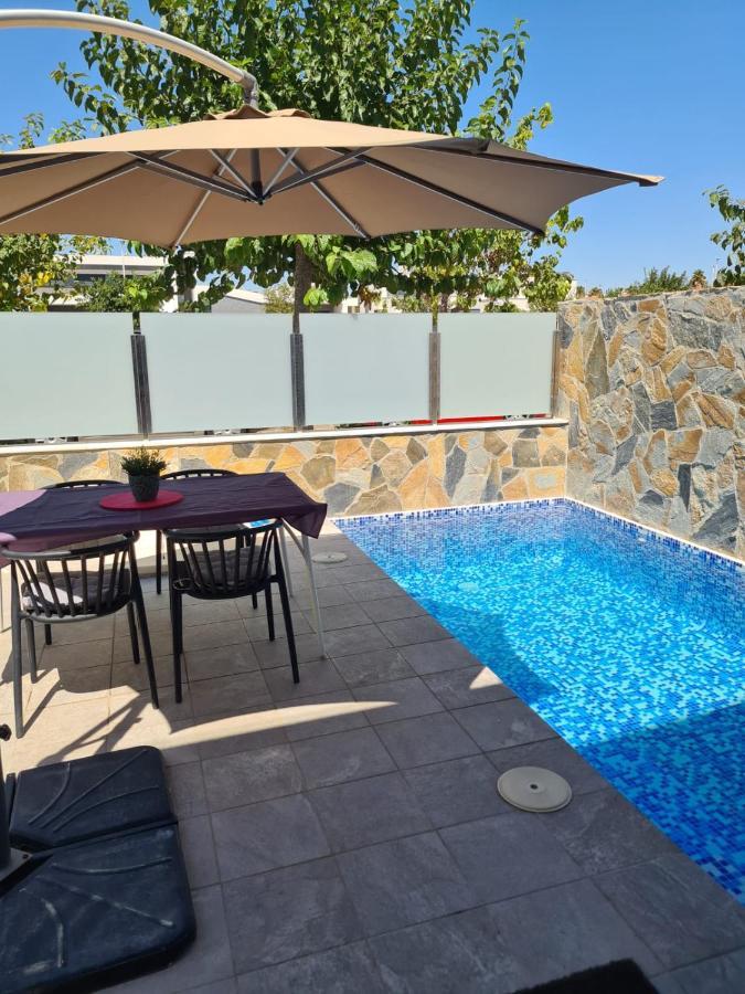 Luxury 3 Bed, 2 Bath Detached Villa, Prime Location, Only 400 Mtrs To The Beach Los Alcazares Exterior photo